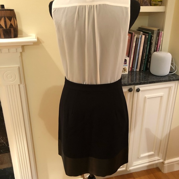 Club Monaco Faux Leather And Cloth Skirt - Picture 5 of 11